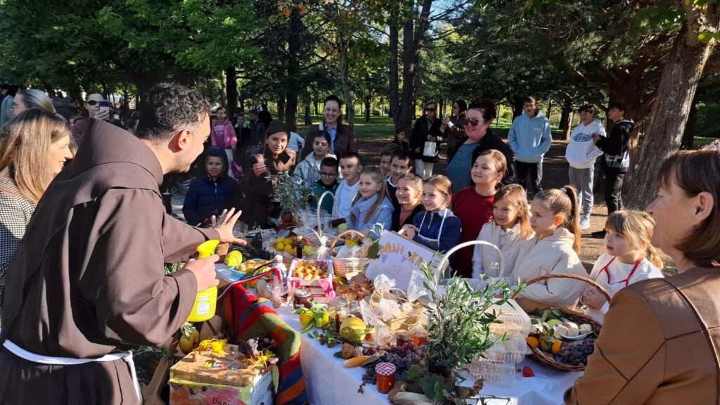 DOBRO JUTRO, DOBRI LJUDI!