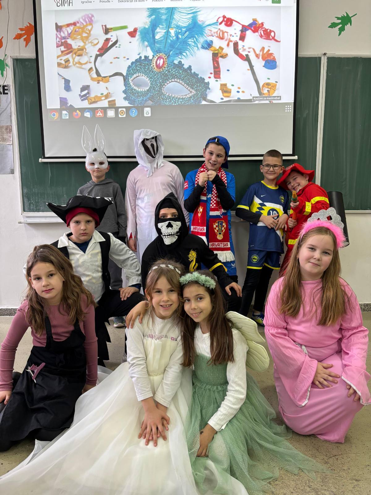 635193279_1398010165460196_4766431031891756066_n