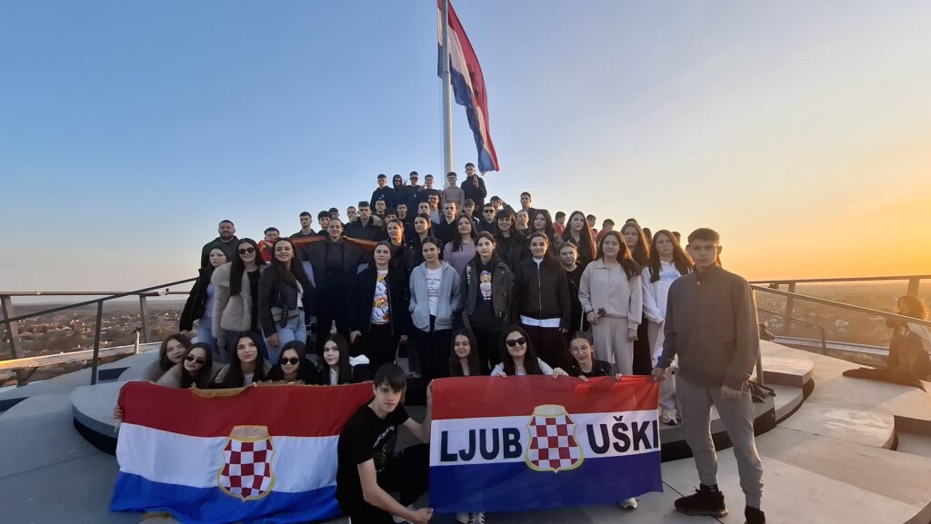 653922670_1422564763004736_74358086927685184_n